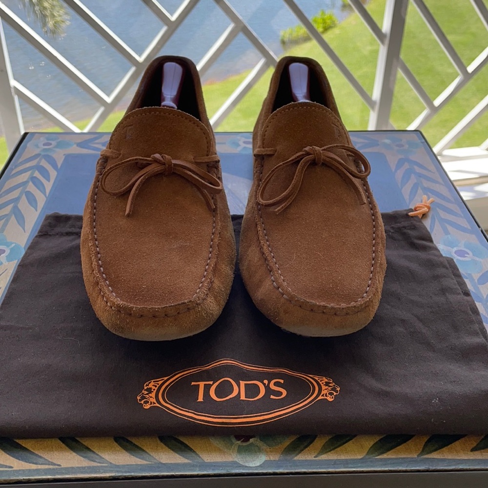 TODS SUEDE LOAFERS GORGEOUS 10.5